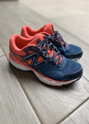 Бігові кросівки new balance2 фото