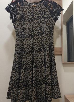 Платье трикотажное с люрексом, солнце клеш, 50 размер