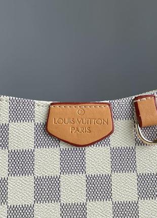 Женская сумка louis vuitton easy pouch on strap monogram ivory9 фото