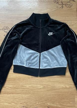 Жіноча олімпійка nike velour