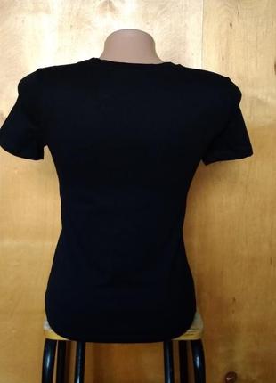 Р 6 / 40-42 актуальная базовая черная футболка с коротким рукавом хлопок трикотаж tally weijl basic6 фото