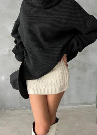 Удлиненный вязаный свитер туника с воротником хомутом7 фото