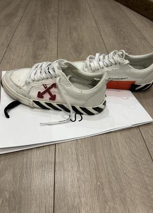 Кроссовки off white