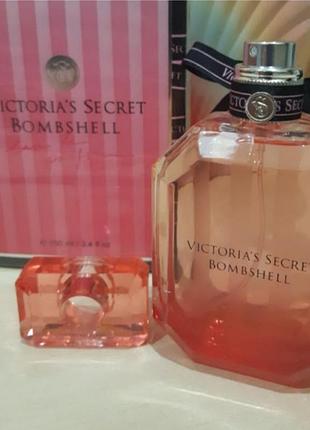 Туалетна вода victorias secret bombshell 100 мл