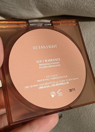 Бронзер huda beauty glowish