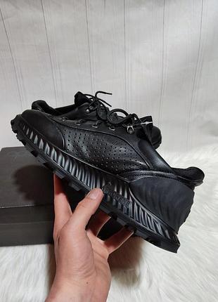 Шкіряні кросівки ecco exostrike5 фото