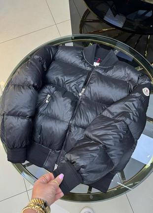 Бомбер moncler