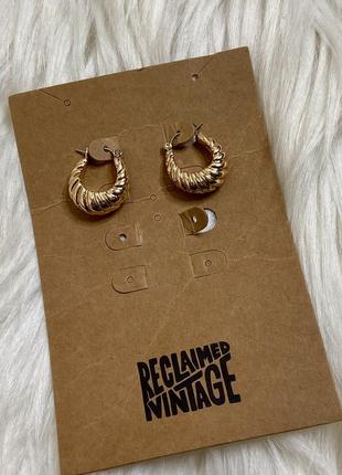 Шикарные золотые серьги интересной формы reclaimed vintage асос ✨