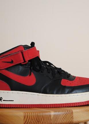 Nike air force 1 mid bred