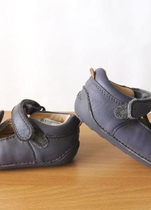 Кожаные туфли ,пинетки clarks19 р.стелька 12,2 см3 фото