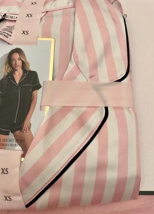 Сатинова піжама у рожеву смужку victoria's secret satin short pajama set pink stripe оригінал7 фото