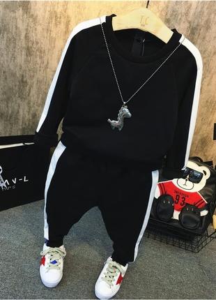 Шикарный костюм на мальчика