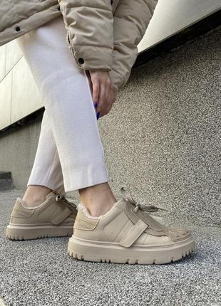 Зимние женские кроссовки dиor no logo beige