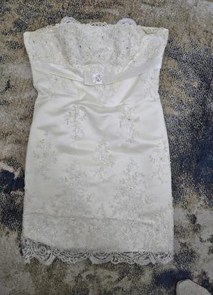 Сукня айворі вишита бісером коротка коктейльна