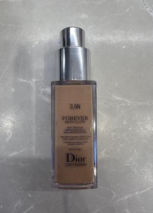 Dior skin glow 3,5n1 фото