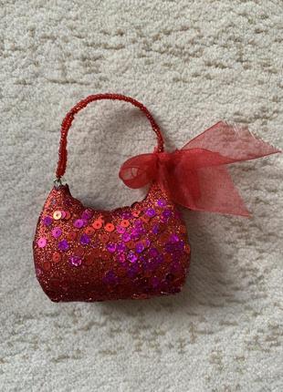 Іграшка на ялинку у формі сумочки