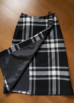 Спідниця юбка з 100% вовни а-силуета у клітинку на запах1 фото