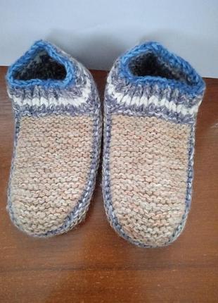 В'язані тапочки - носки4 фото