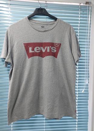 Футболка levi's