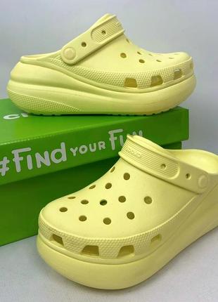 Женские кроксы сабо crocs classic crush sulphur желтые1 фото