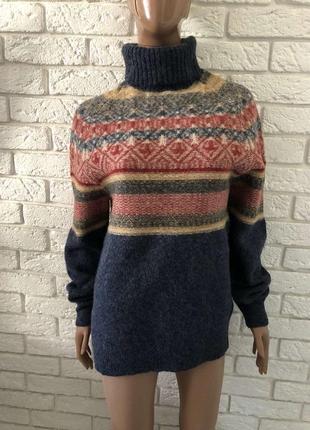 Шикарний   та стильний   светр  фірми  john lewis &co ,дуже стильний дизайн ,тренд цього року ,якісна та приємна тканина на дотик