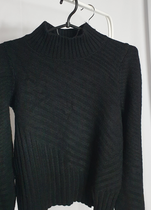 Базовый черный свитер5 фото