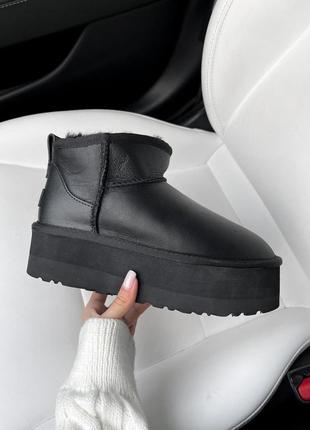 Угги ugg ultra mini platform black leather распродаж5 фото