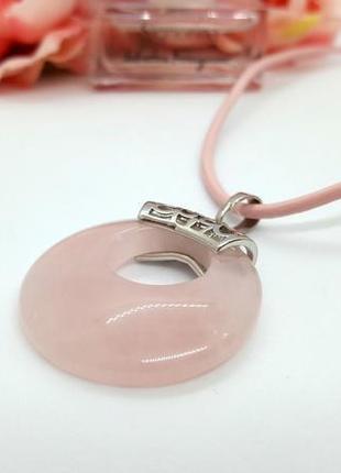 🌸✨ оригинальный кулон "донат" на шнурке натуральный камень розовый кварц5 фото
