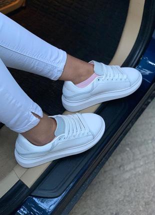 Жіночі стильні білі кросівки олександр маквин, рефлективні alexander mcqueen