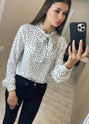 Блуза в горошек boohoo