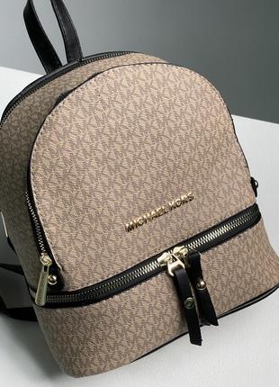 Женский рюкзак премиум качества в брендовом стиле2 фото