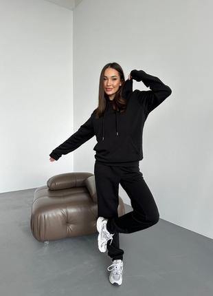 Спортивный костюм черный теплый