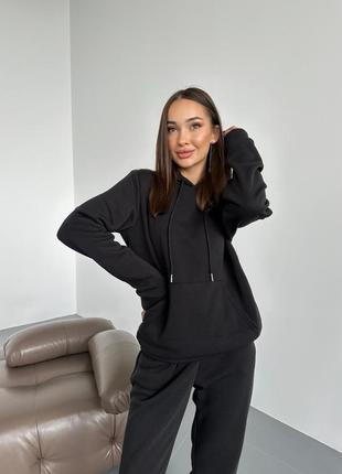 Спортивный костюм черный теплый