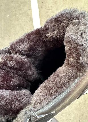 Шикарные женские зимние кроссовки