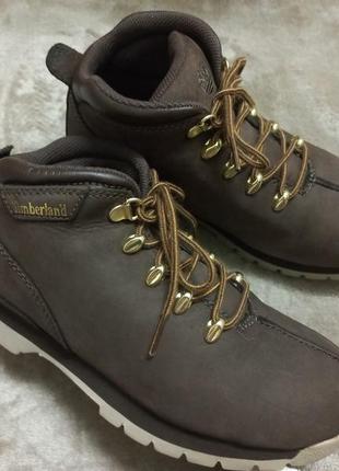 Ботинки.сапожки осень-весна мал.36-37р.timberland индонезии1 фото