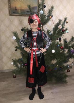 Детский карнавальный костюм пирата. новый заказывал на праздник. один раз примерил. 500 грн