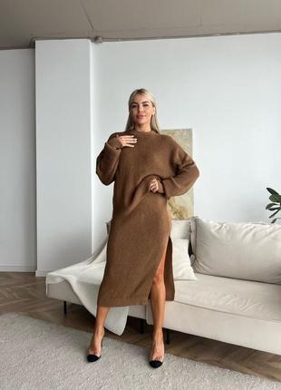 Жіночий в'язаний костюм зі спідницею теплий чорний зелений рожевий коричневий сірий