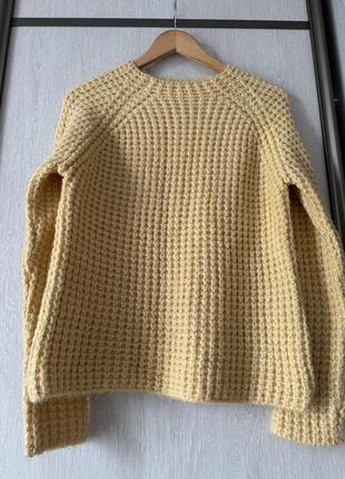 Теплый лимонный свитер от mango2 фото