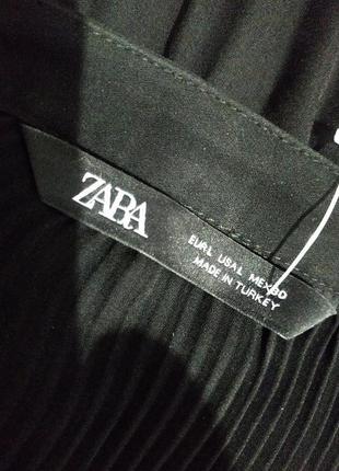 Шикарна чорна блуза пліссе відомого іспанського бренду zara.8 фото