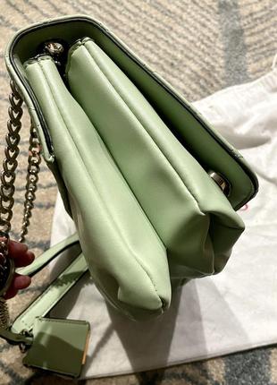 Мятно зеленая стёганая сумка3 фото
