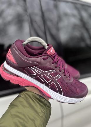 Asics кроссовки оригинал 40 размер gel kayano 25