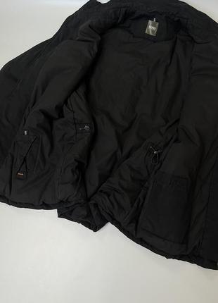 Чорна тепла куртка hugo boss, оригінал, хуго хюго хьюго босс, вінтаж, базова, однотонна, плащ, пальто, парка, демісезонна, зимова3 фото