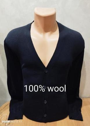 Классический 100% шерстяной кардиган успешного испанского бренда zara