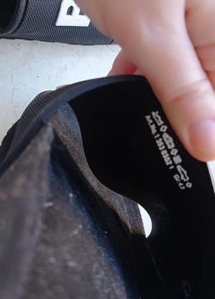 Оригинальные шлепанцы bench