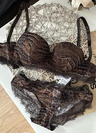 Даже сексуальний комплект білизни intimissimi
