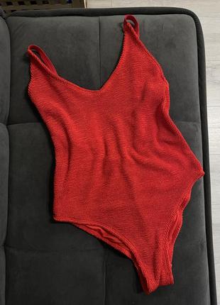 Красный цельный купальник с открытой спинкой primark