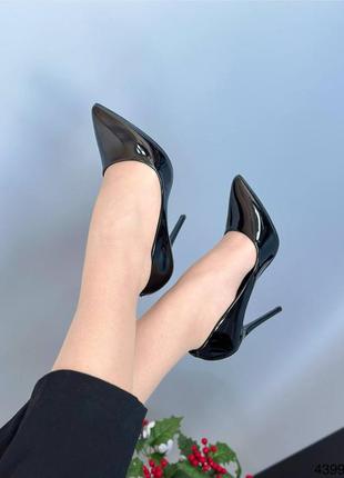Туфли женские лодочки черные на шпильке лак8 фото