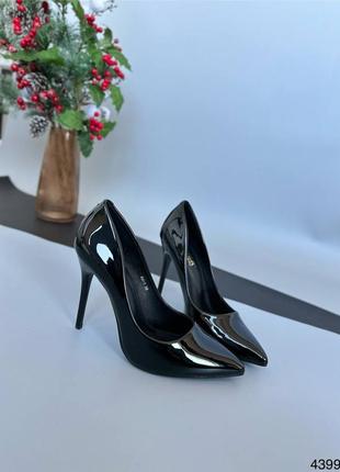 Туфли женские лодочки черные на шпильке лак3 фото
