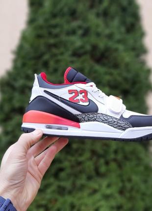 Жіночі шкіряні кросівки з ліпучкою в стилі nike air jordan legacy 312 🆕 найк джордан4 фото