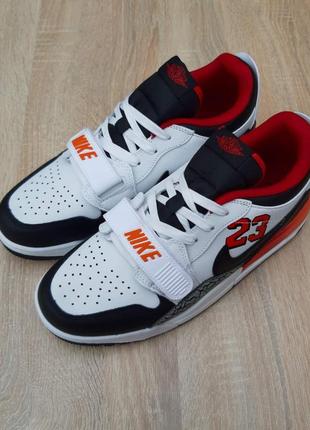 Жіночі шкіряні кросівки з ліпучкою в стилі nike air jordan legacy 312 🆕 найк джордан7 фото